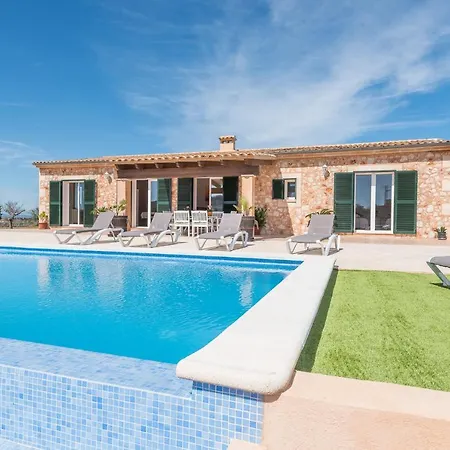 Holiday home Ca'n Fures