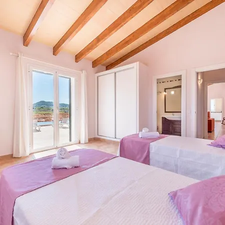 Holiday home Ca'n Fures