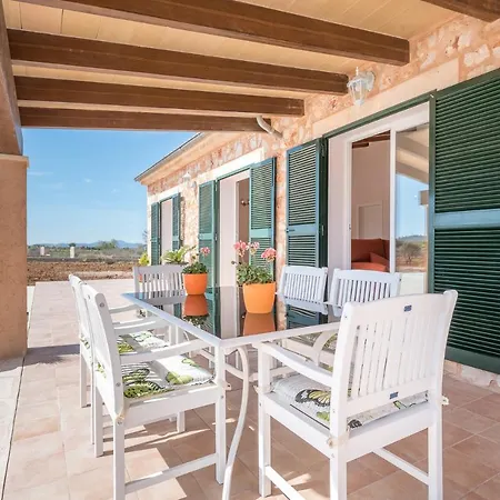 Ca'n Fures Holiday home *